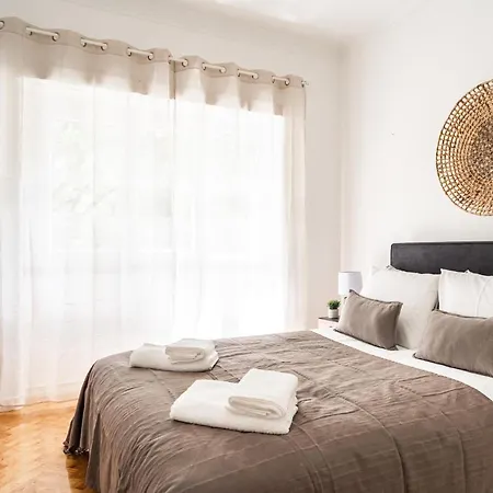 Akicity Ourique Orange Apartment Lisbon