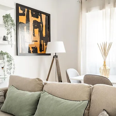 Akicity Ourique Orange * Lisboa