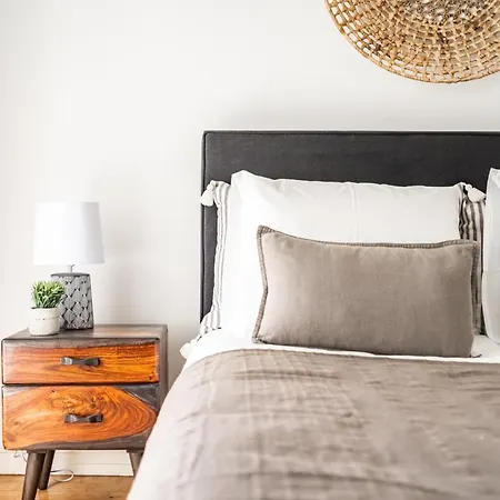 Akicity Ourique Orange *